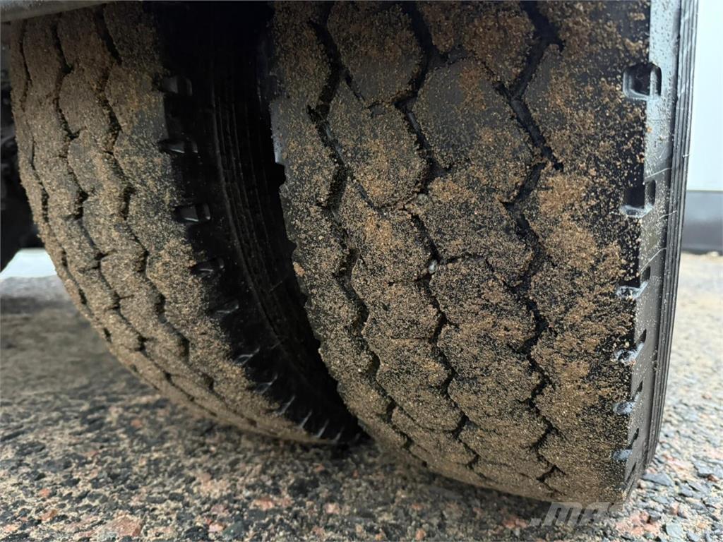 Närko 9m3 Прицепы-цистерны