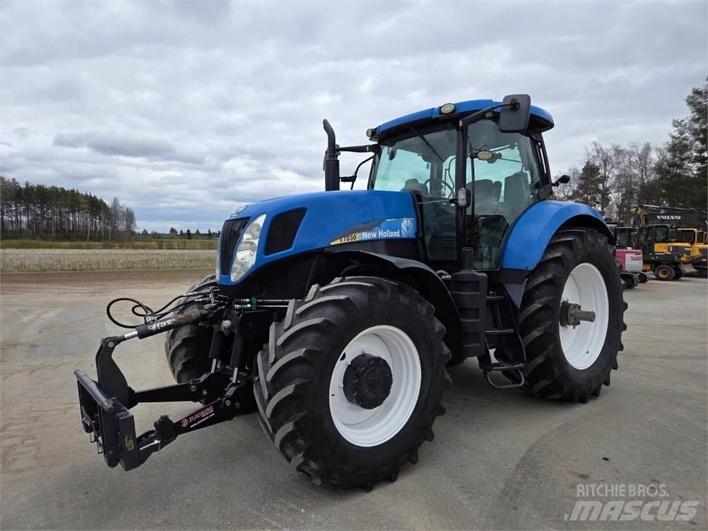 New Holland T7030 Трактора