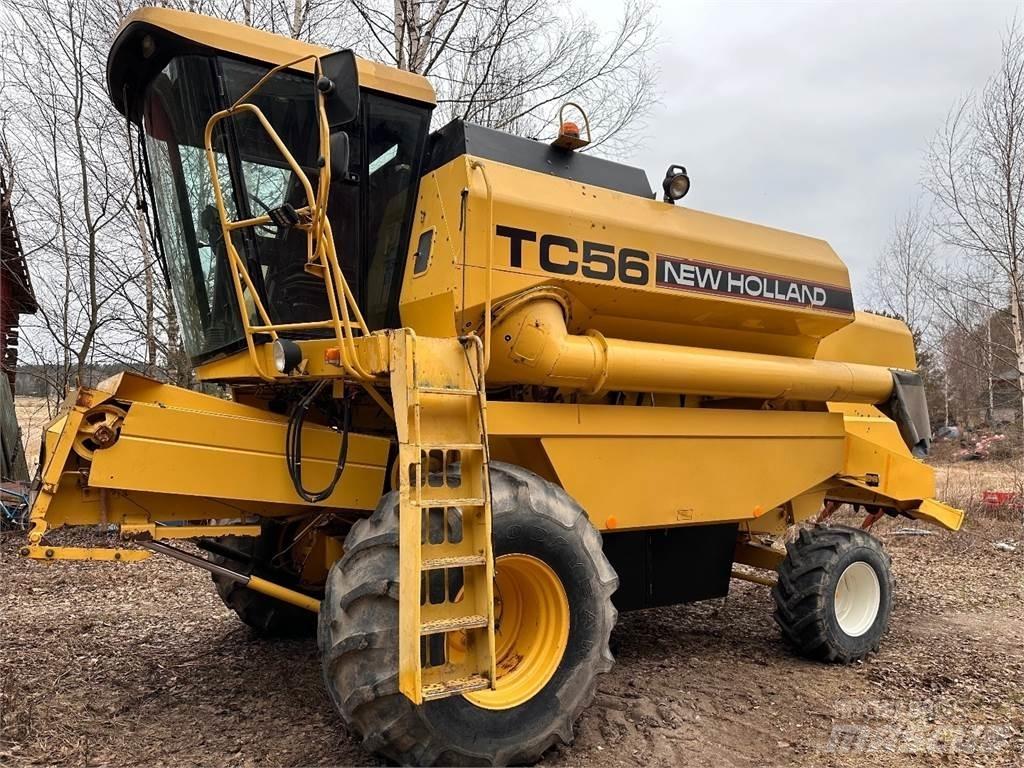 New Holland TC56 Зерноуборочные комбайны