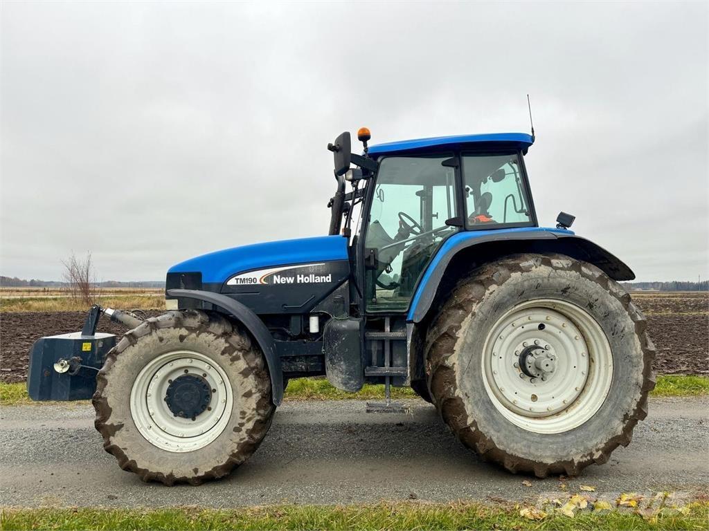 New Holland TM190 Трактора