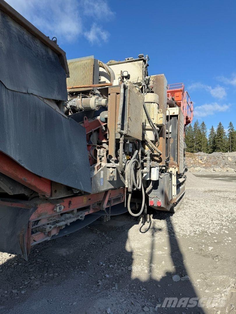 Sandvik WH440e Дробилки