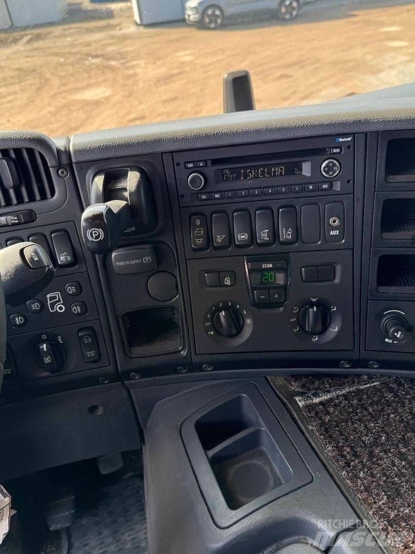 Scania P370 Автомобильные краны