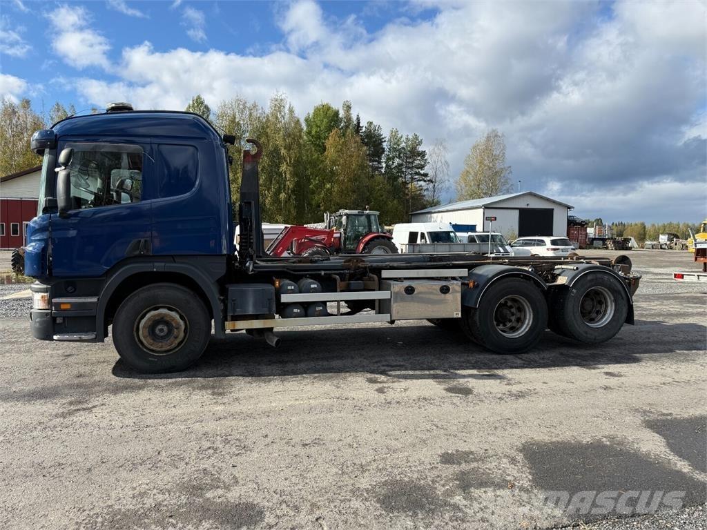 Scania P420 6x2 Грузовики-Мультилифты