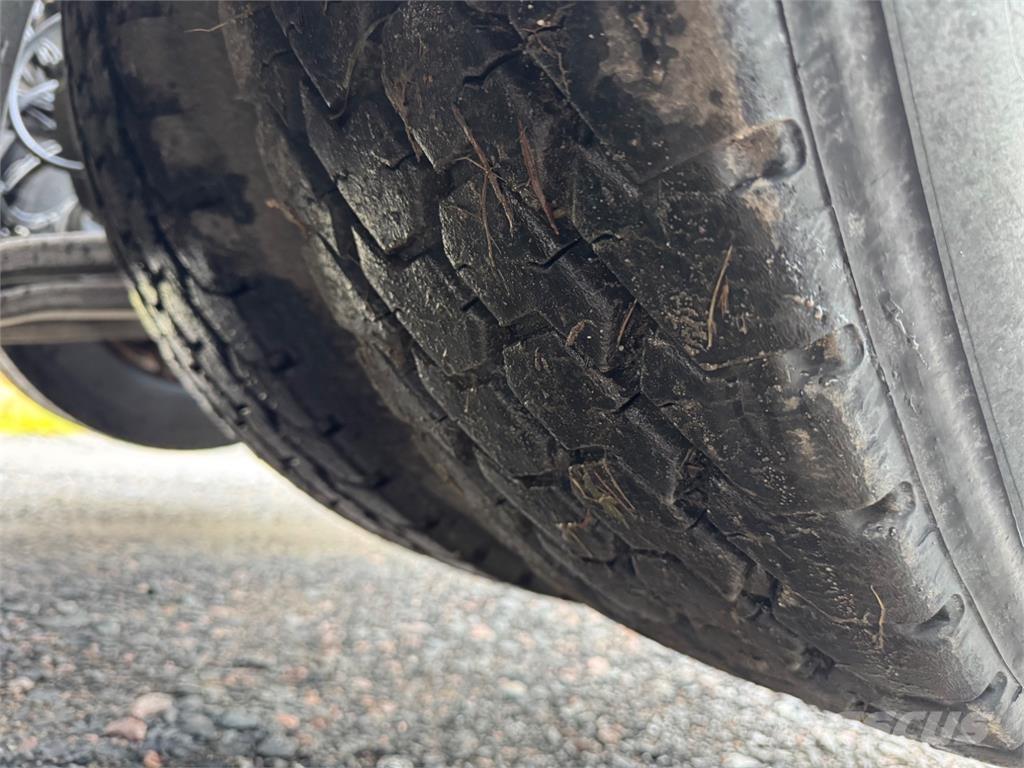 Scania R560 Седельные тягачи