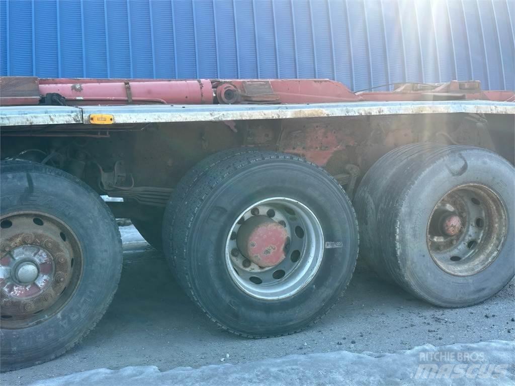 Sisu E14 Грузовики-Мультилифты
