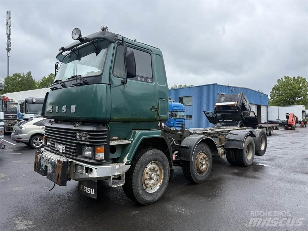 Sisu Sm332 8x2 Шасси с кабиной