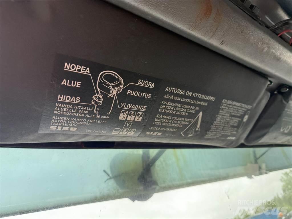 Sisu Sm332 8x2 Шасси с кабиной