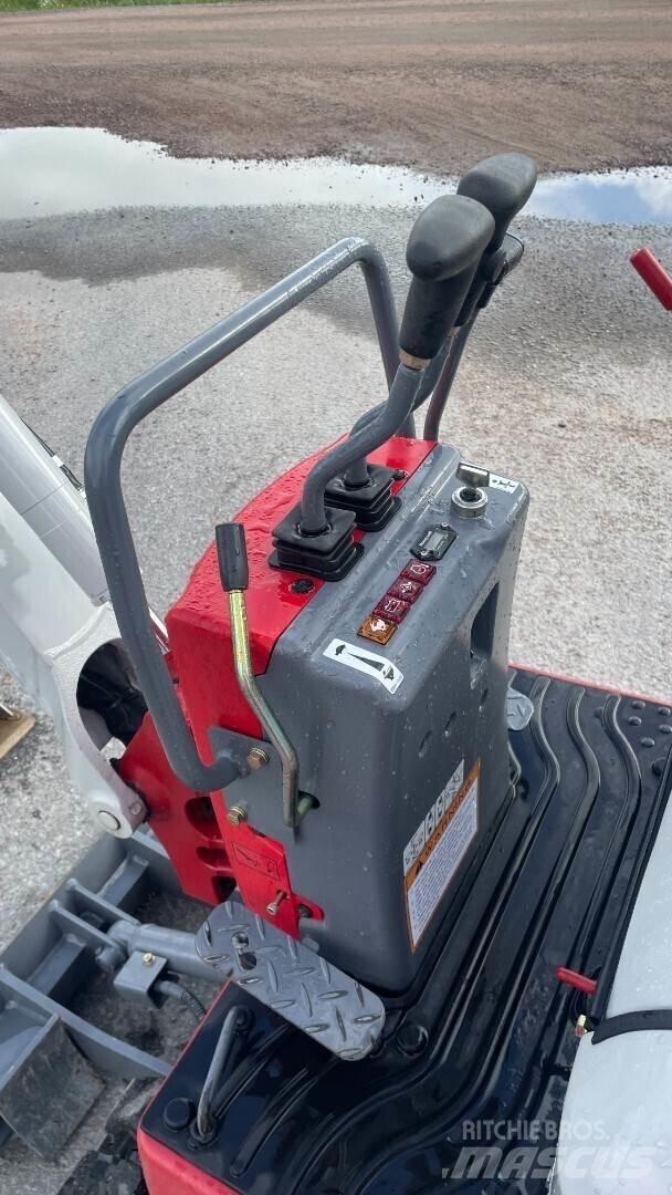 Takeuchi TB210R Мини-экскаваторы