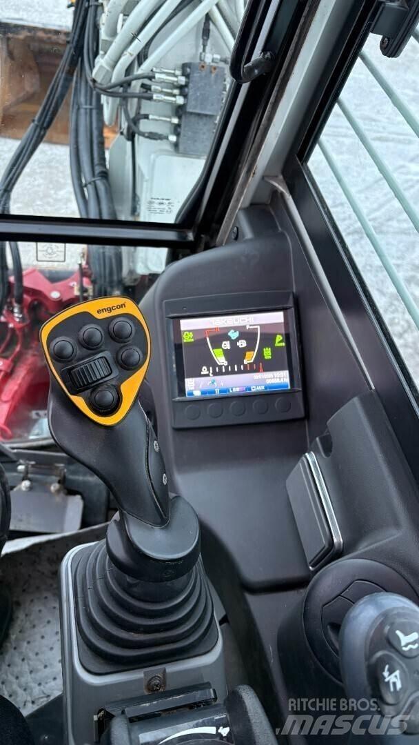 Takeuchi TB257FR Мини-экскаваторы