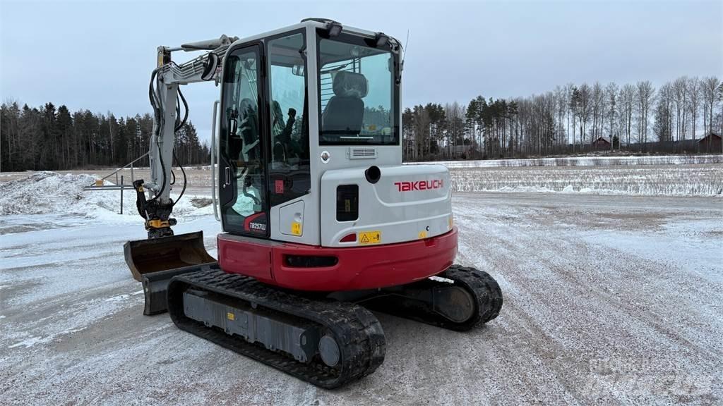 Takeuchi TB257FR Мини-экскаваторы
