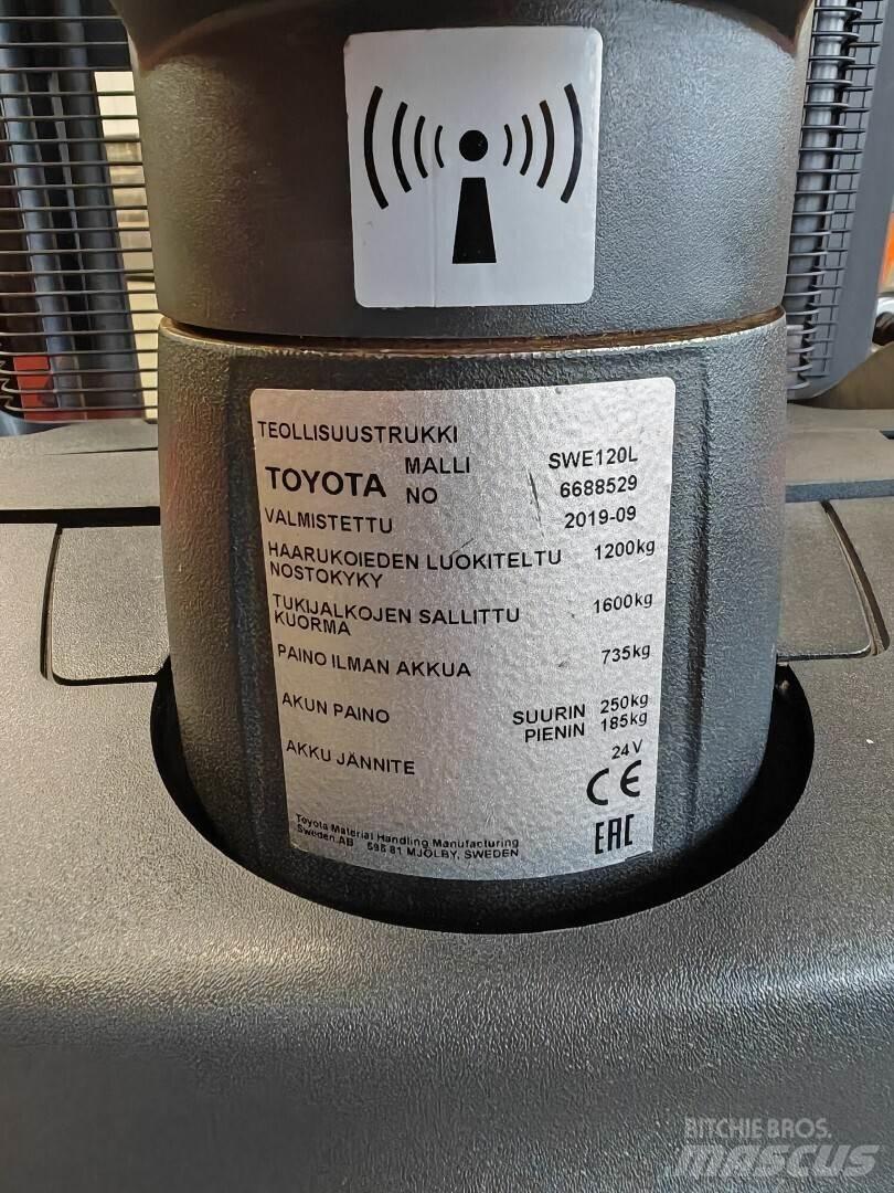 Toyota SWE120L Другие складские механизмы
