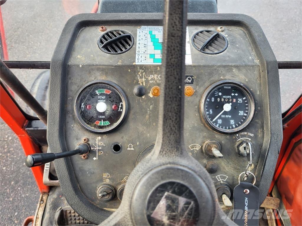 Valmet 604 Трактора