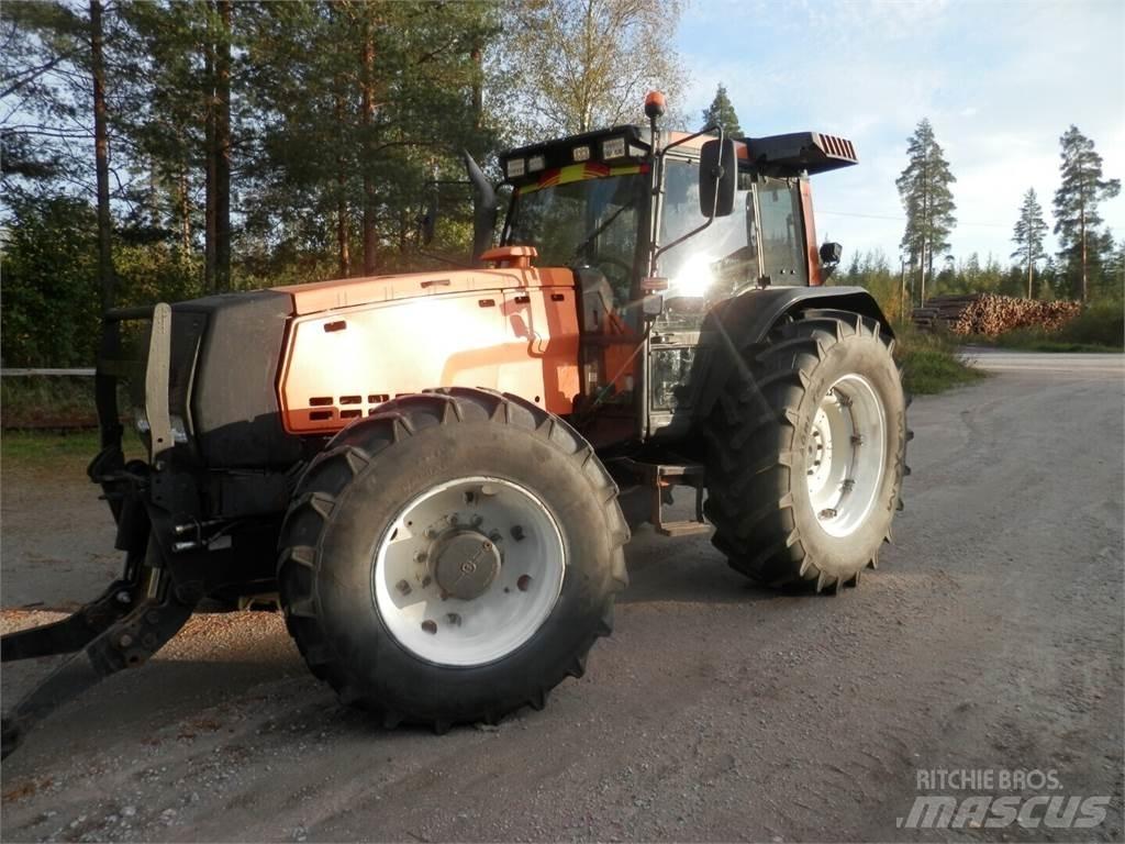 Valmet 8550 Трактора