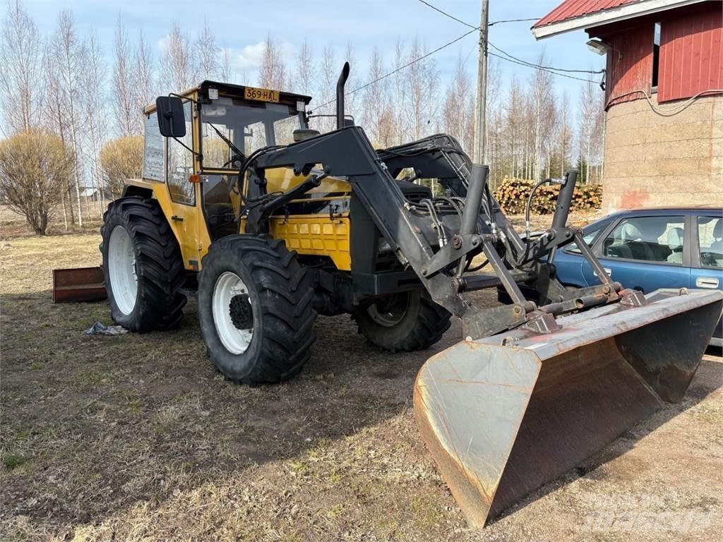 Valmet 915 Трактора