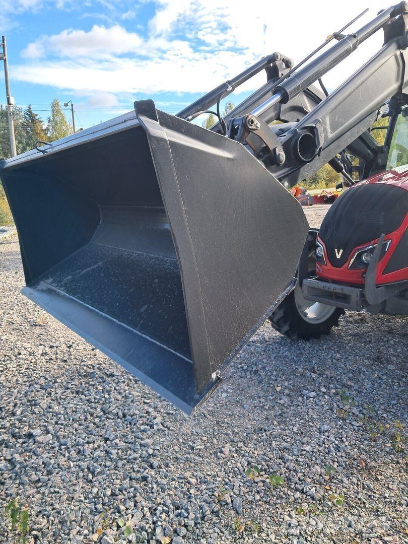 Valtra A94 hitec Трактора