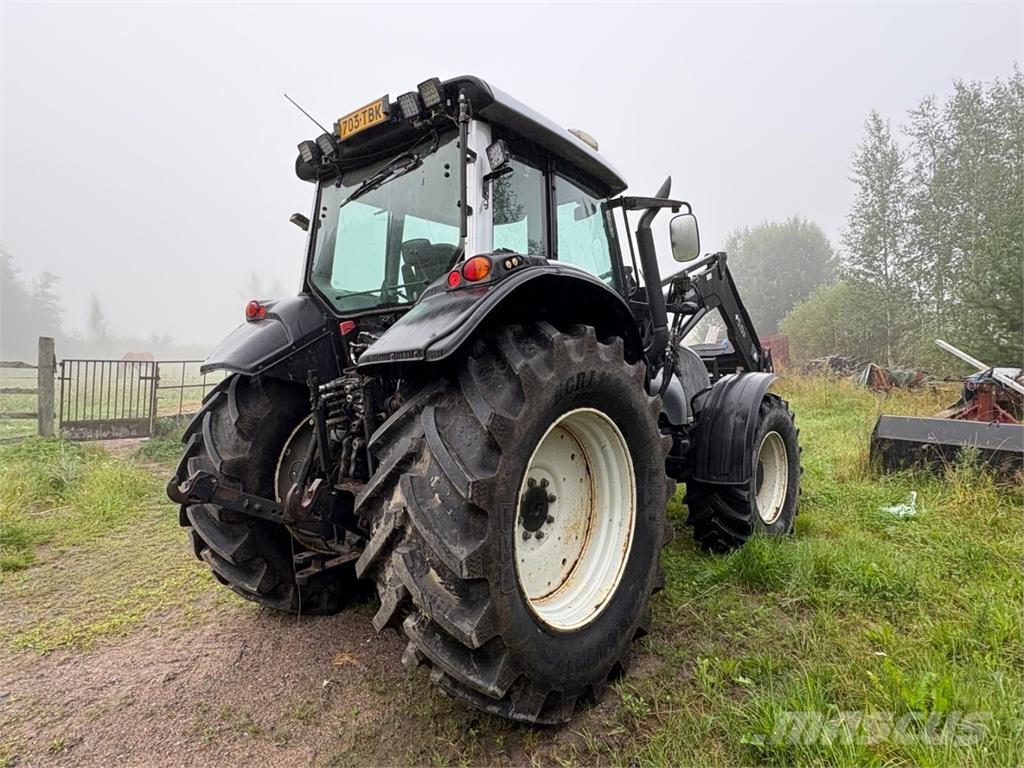Valtra T 151 E Трактора