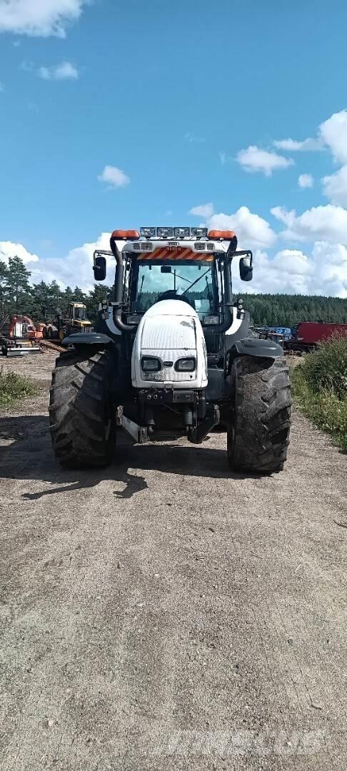 Valtra T 180 Трактора