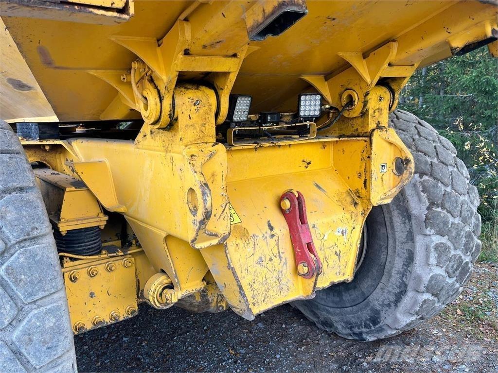 Volvo A35D Шарнирно-сочленённые самосвалы