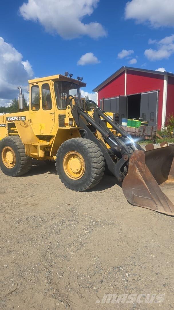 Volvo BM 4300 Фронтальные погрузчики