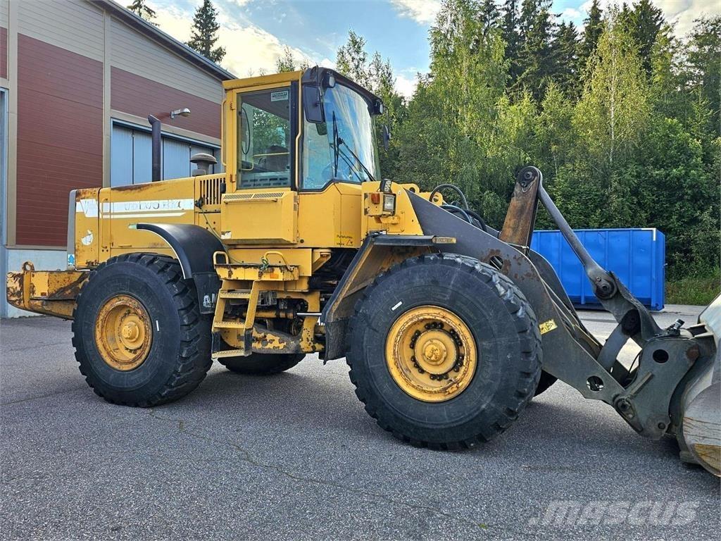 Volvo BM L120C Фронтальные погрузчики