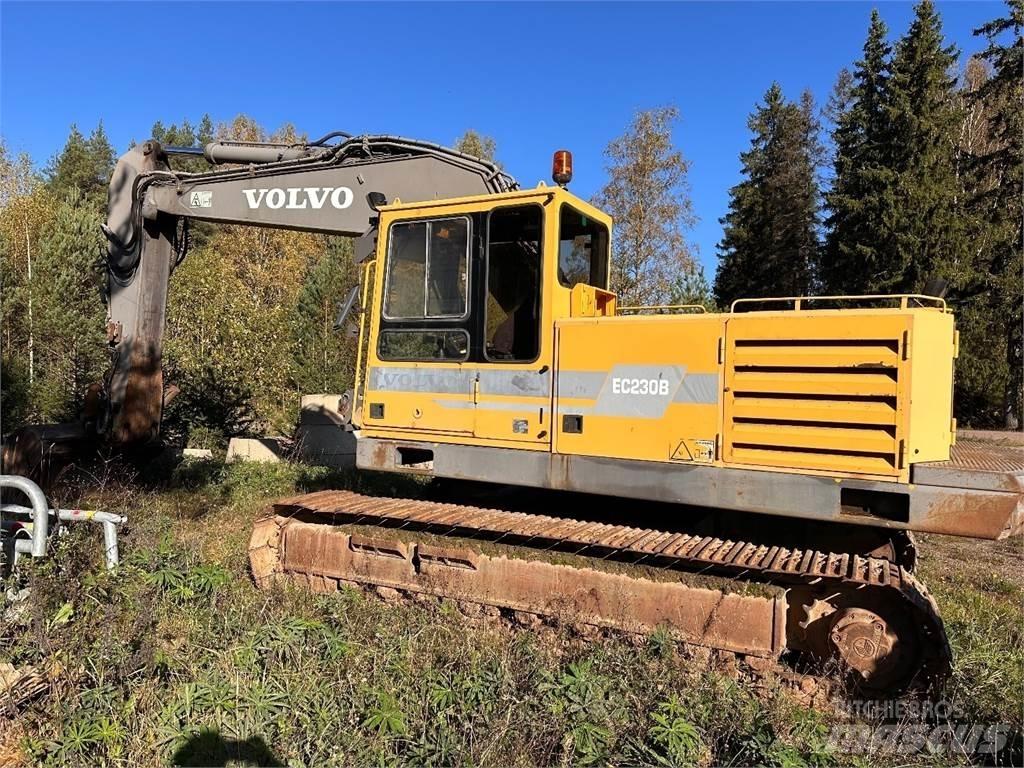 Volvo EC230B Гусеничные экскаваторы