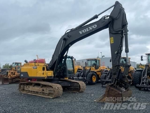 Volvo EC300DL Гусеничные экскаваторы