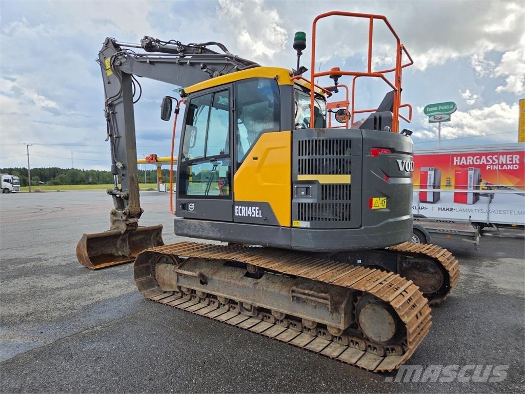 Volvo ECR145EL Гусеничные экскаваторы