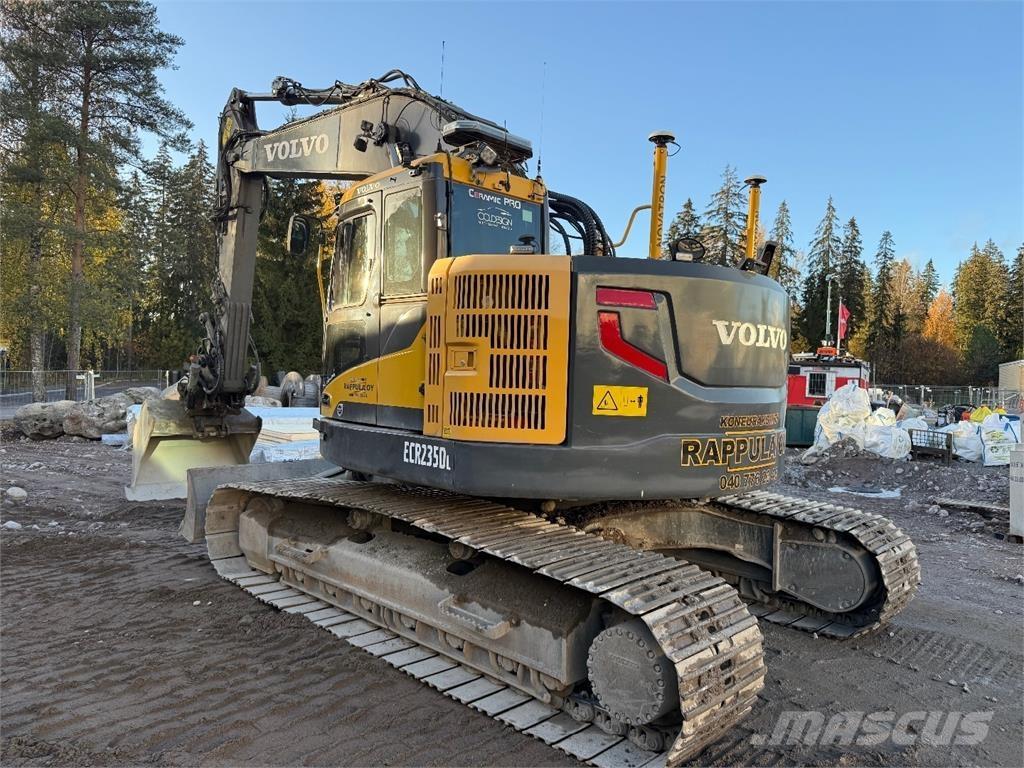 Volvo ECR235DL Гусеничные экскаваторы
