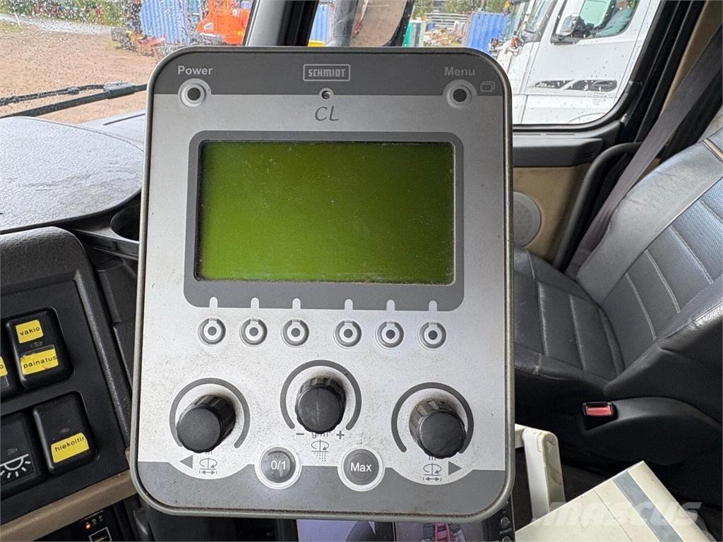 Volvo FH 480 6x2 Комбинированные дорожные машины