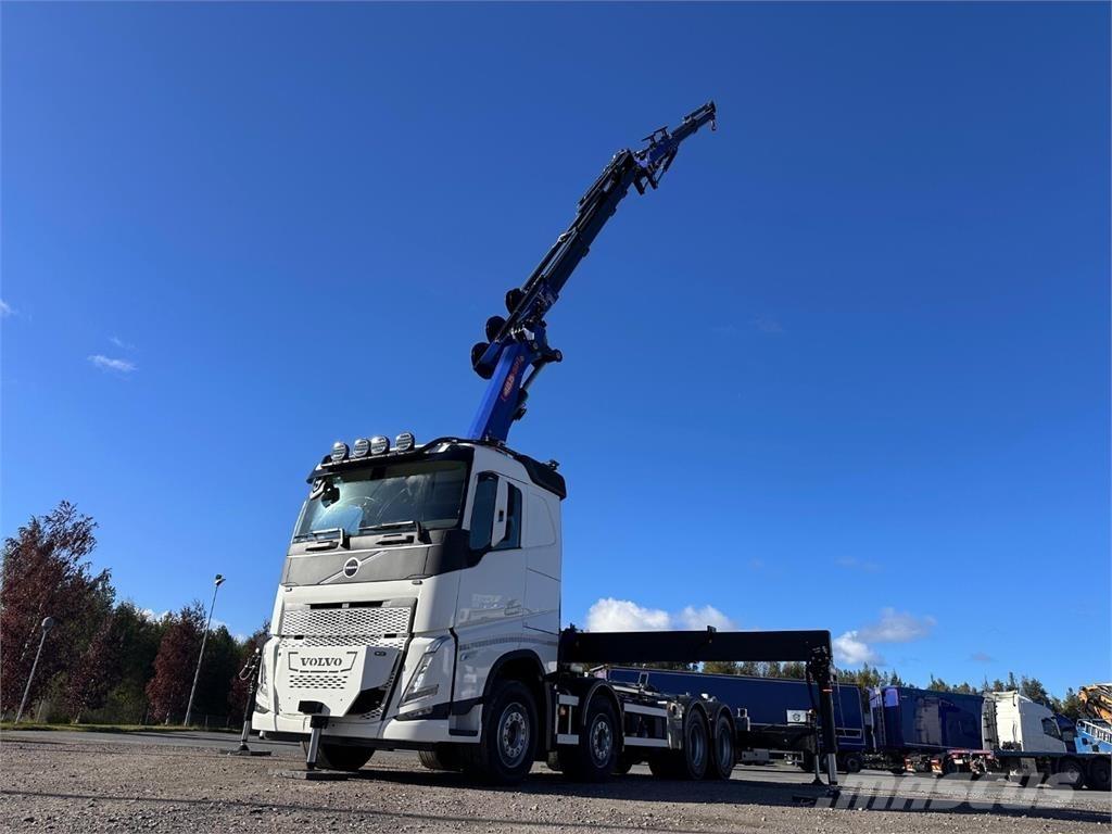 Volvo FH13 8x4 Краны-манипуляторы