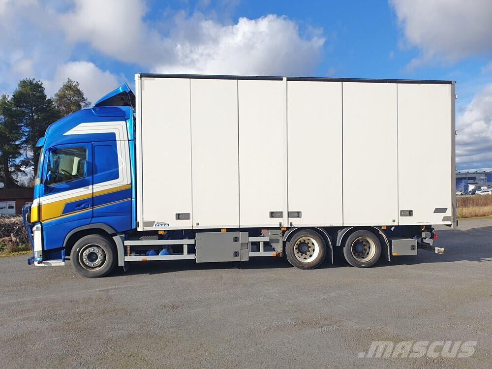Volvo FH16 6x2 -17 Грузовики-Фургоны