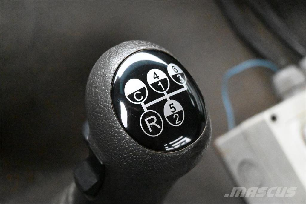 Volvo FM300 6x2 Грузовики-Мультилифты