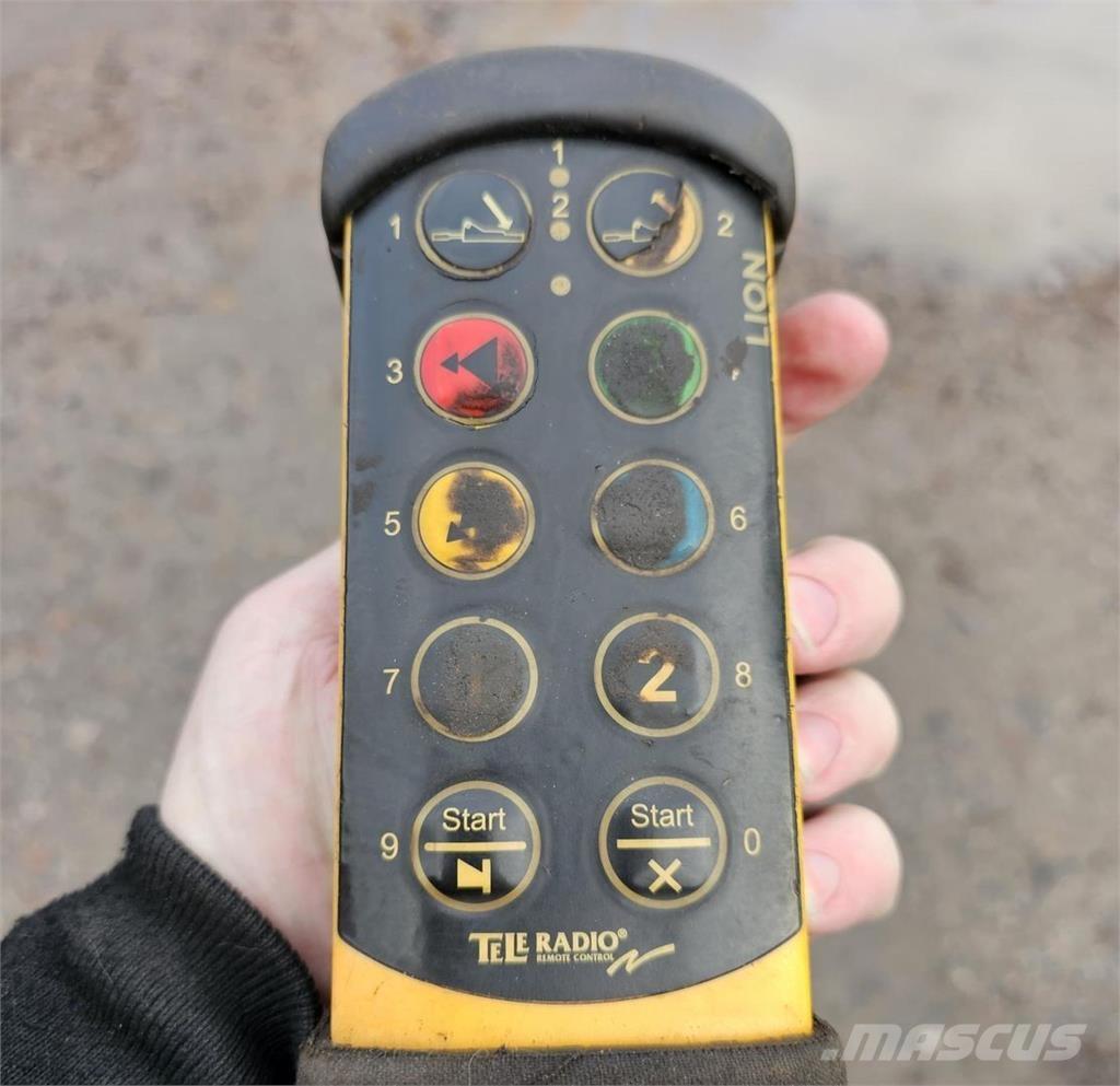 Volvo FM7 4X2 Автовозы