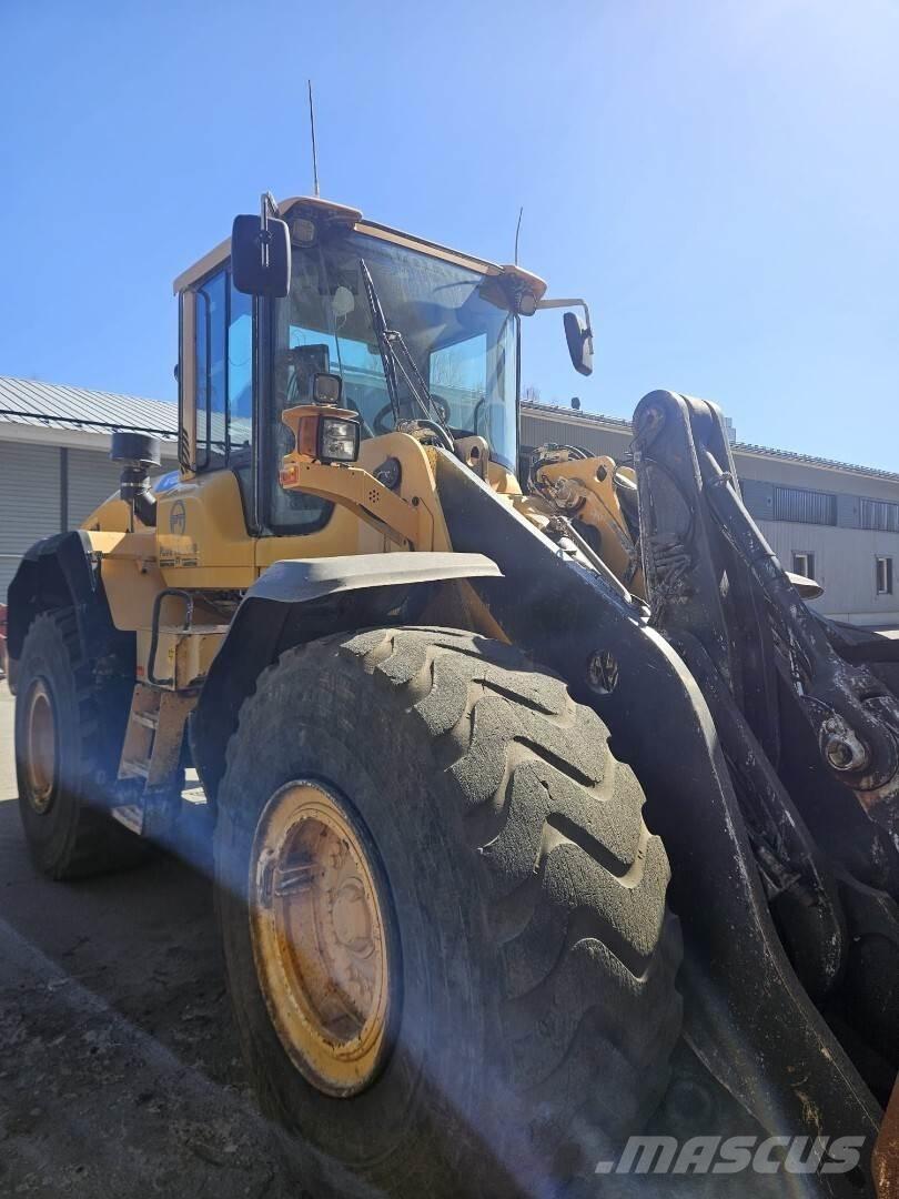 Volvo L 120G Фронтальные погрузчики