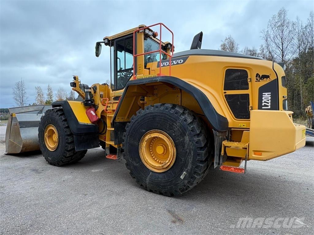 Volvo L 220 H Фронтальные погрузчики