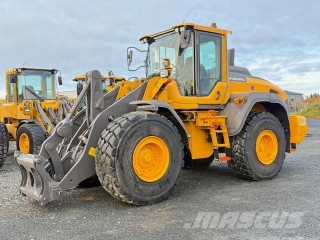 Volvo L120H Фронтальные погрузчики