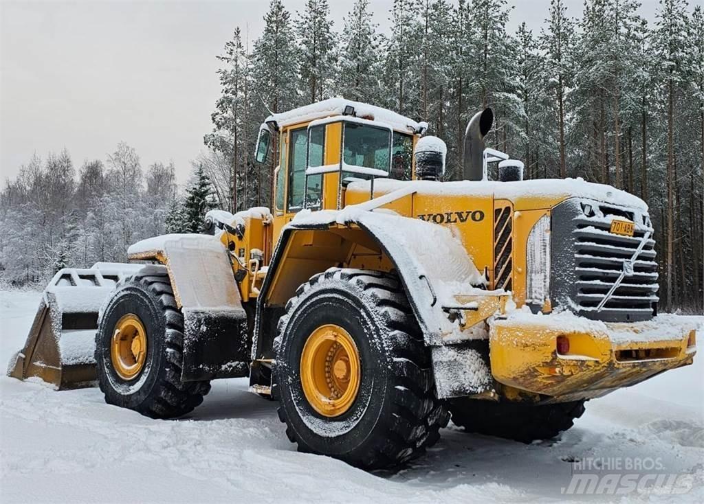Volvo L220E Фронтальные погрузчики