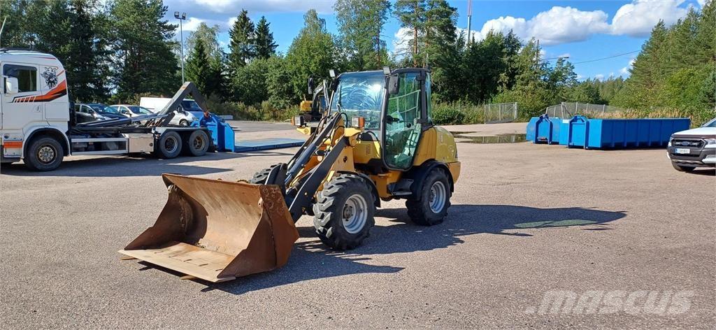 Volvo L25B-P Фронтальные погрузчики