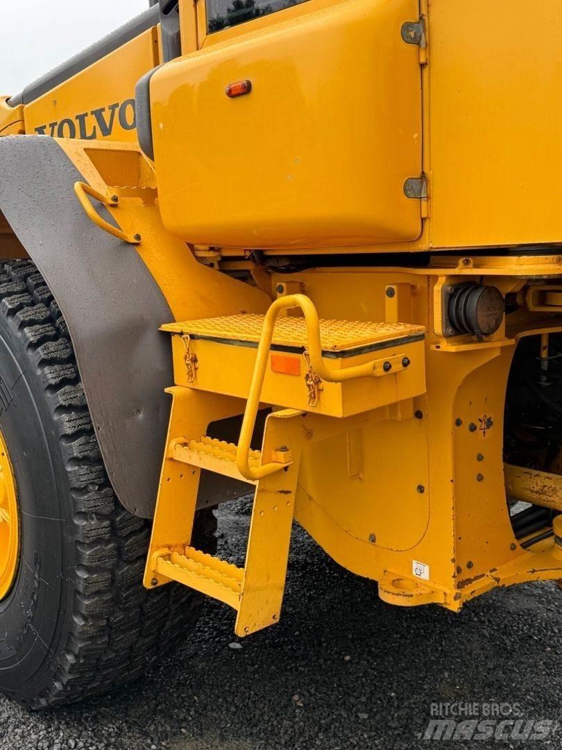 Volvo L60E Фронтальные погрузчики