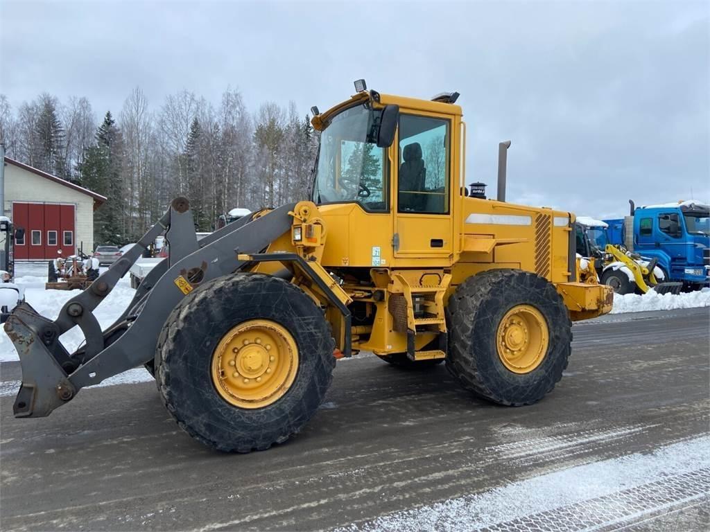 Volvo L70D Фронтальные погрузчики