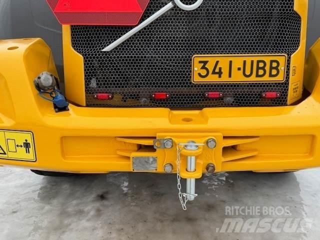 Volvo L70G Фронтальные погрузчики