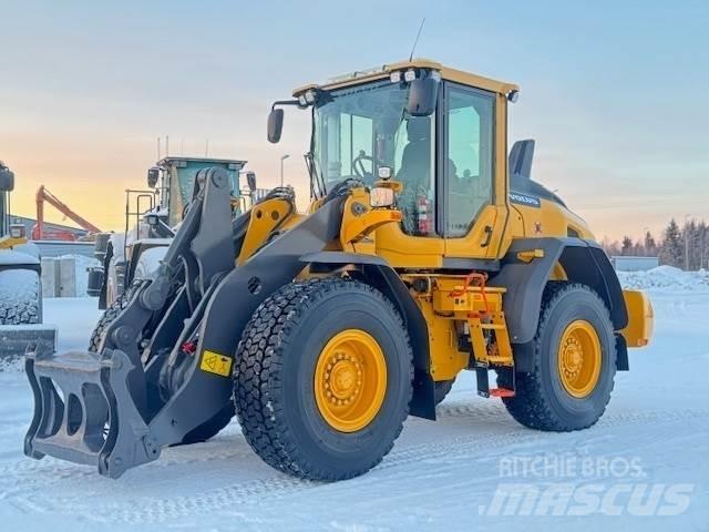 Volvo L90H Фронтальные погрузчики