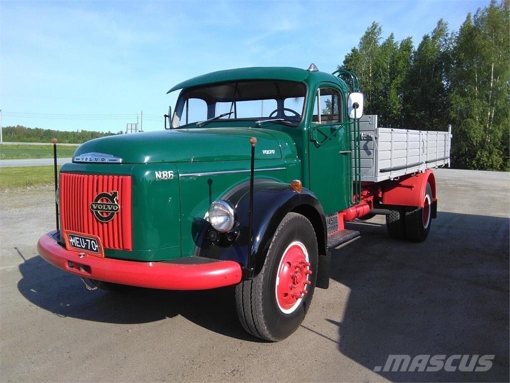 Volvo N 86 Грузовики-платформы/боковая разгрузка