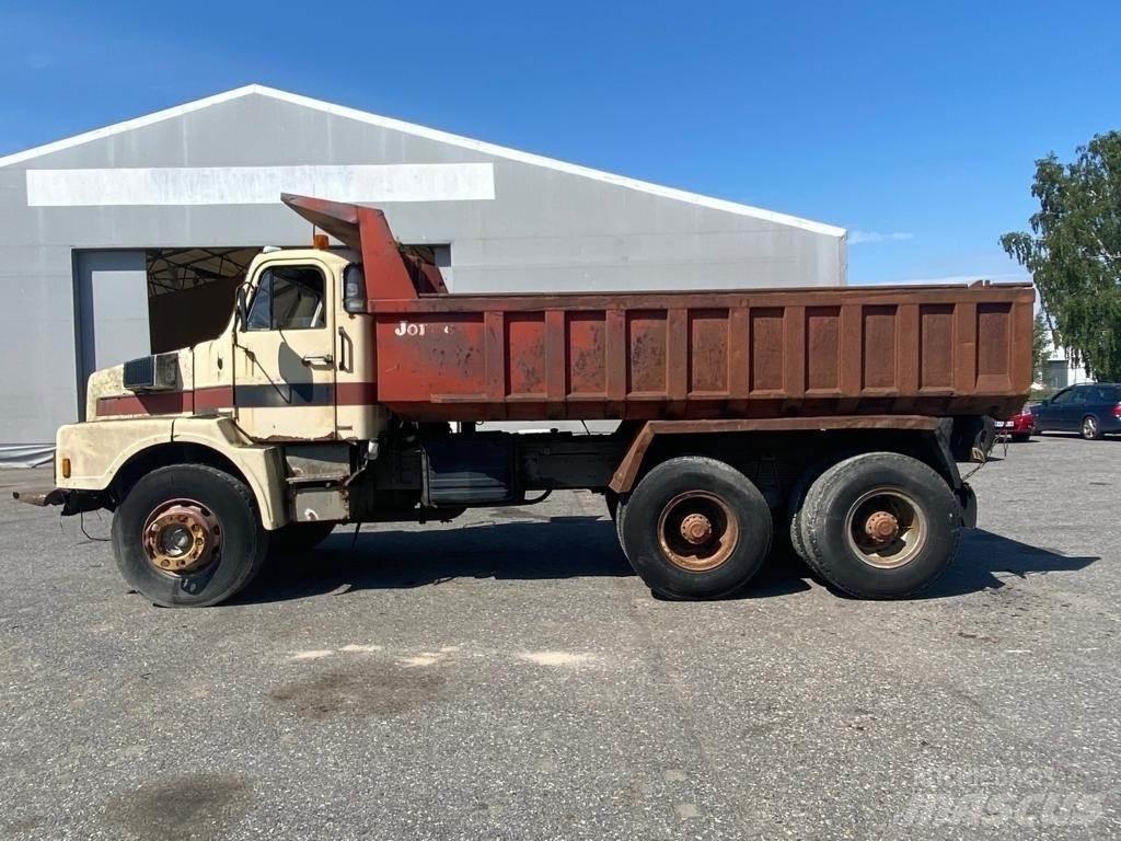 Volvo N12 6x4 Грузовики-Самосвалы