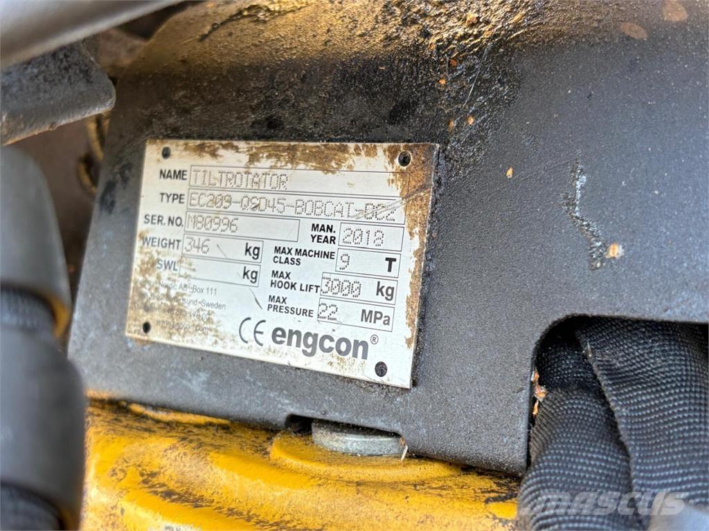 Yanmar B 95 W Колёсные экскаваторы