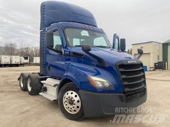 Freightliner CASCADIA 116 Седельные тягачи