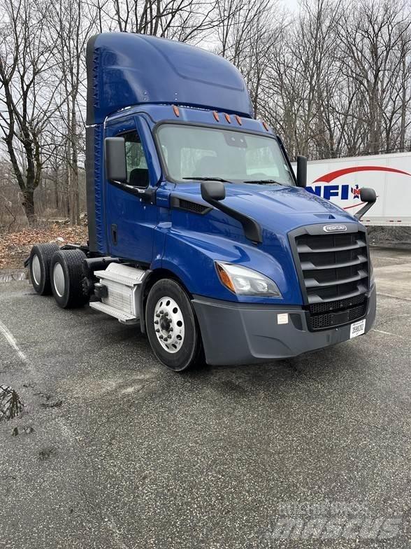 Freightliner CASCADIA 116 Седельные тягачи