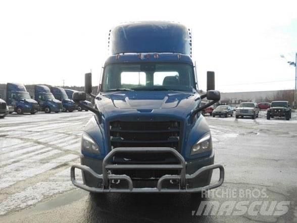 Freightliner CASCADIA 116 Седельные тягачи