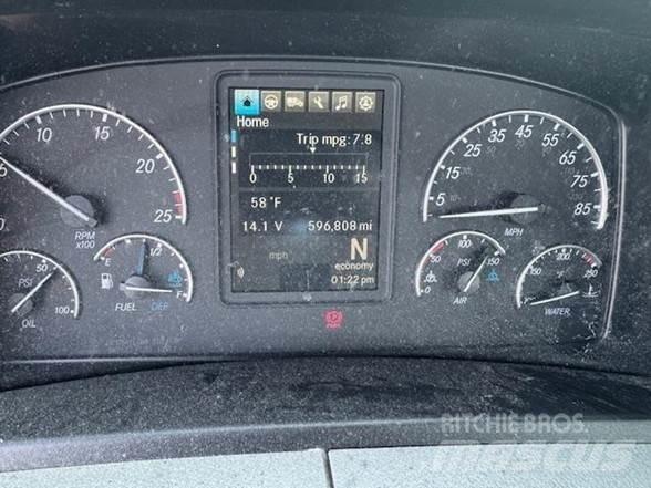 Freightliner CASCADIA 116 Седельные тягачи