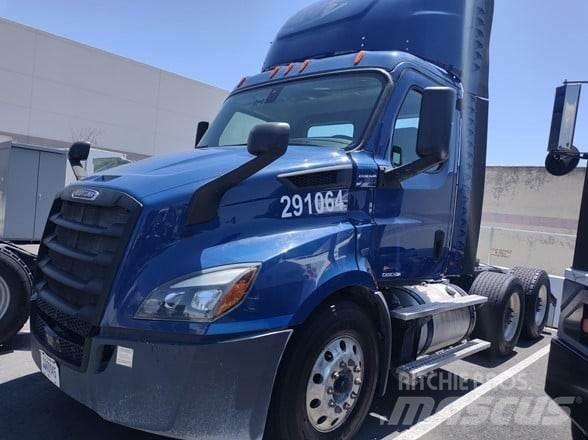 Freightliner CASCADIA 116 Седельные тягачи